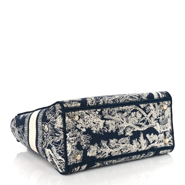CHRISTIAN Dior Toile de Jouy Embroidered LADY Bag - Image 3