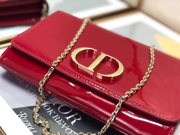Dior 30 Montaigne Wallet In Red Patent Calfskin - Image 6