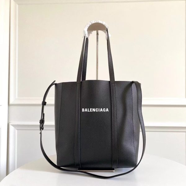 WOMEN'S EVERYDAY XXS TOTE BAG IN BLACK